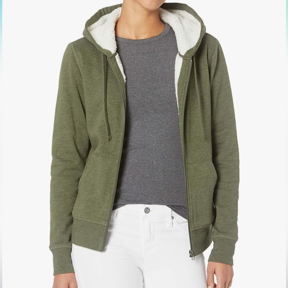 Amazon essentials Sherpa lined hoodie